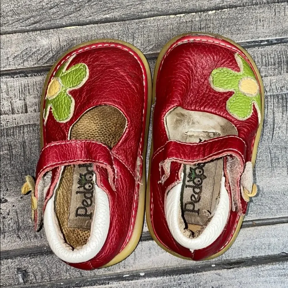 Pedoodles Leather Flower Mary Janes Large
